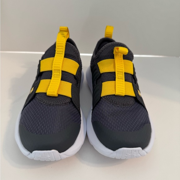 Under Armour UA BPS Outhustle 2 Slip little kids size 13 w/box - Picture 2 of 9